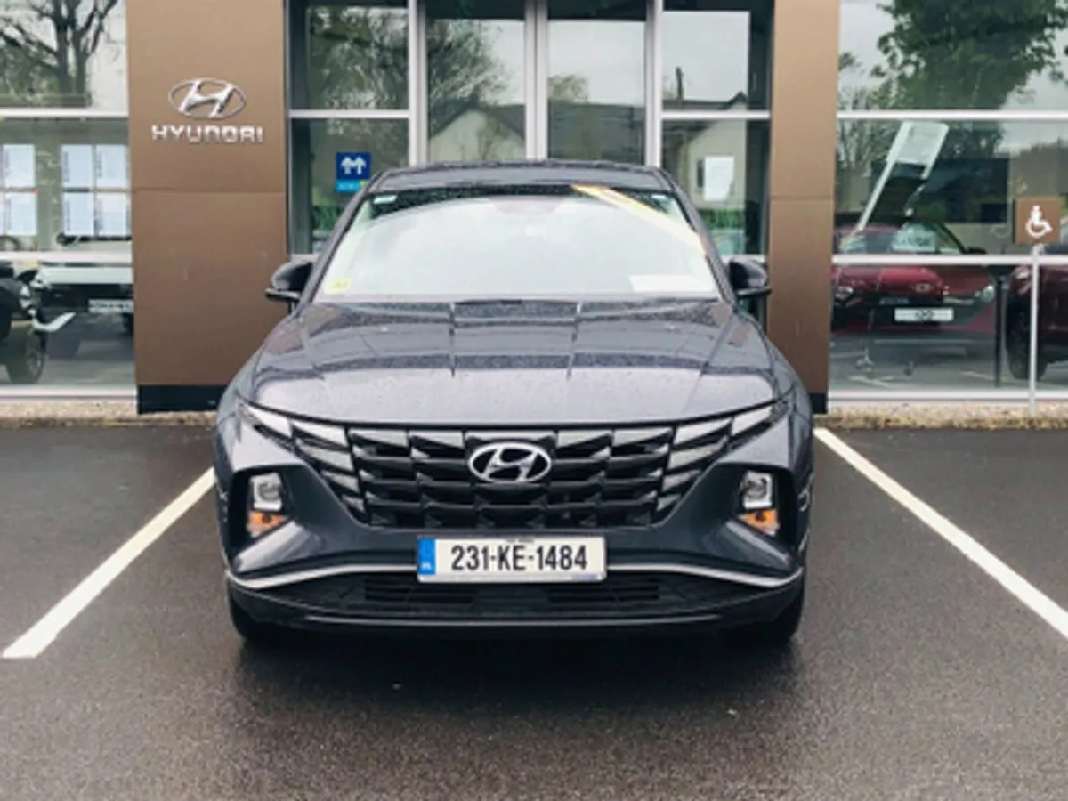 Hyundai Tucson Comfort Plus 1.6 Diesel - Image 2