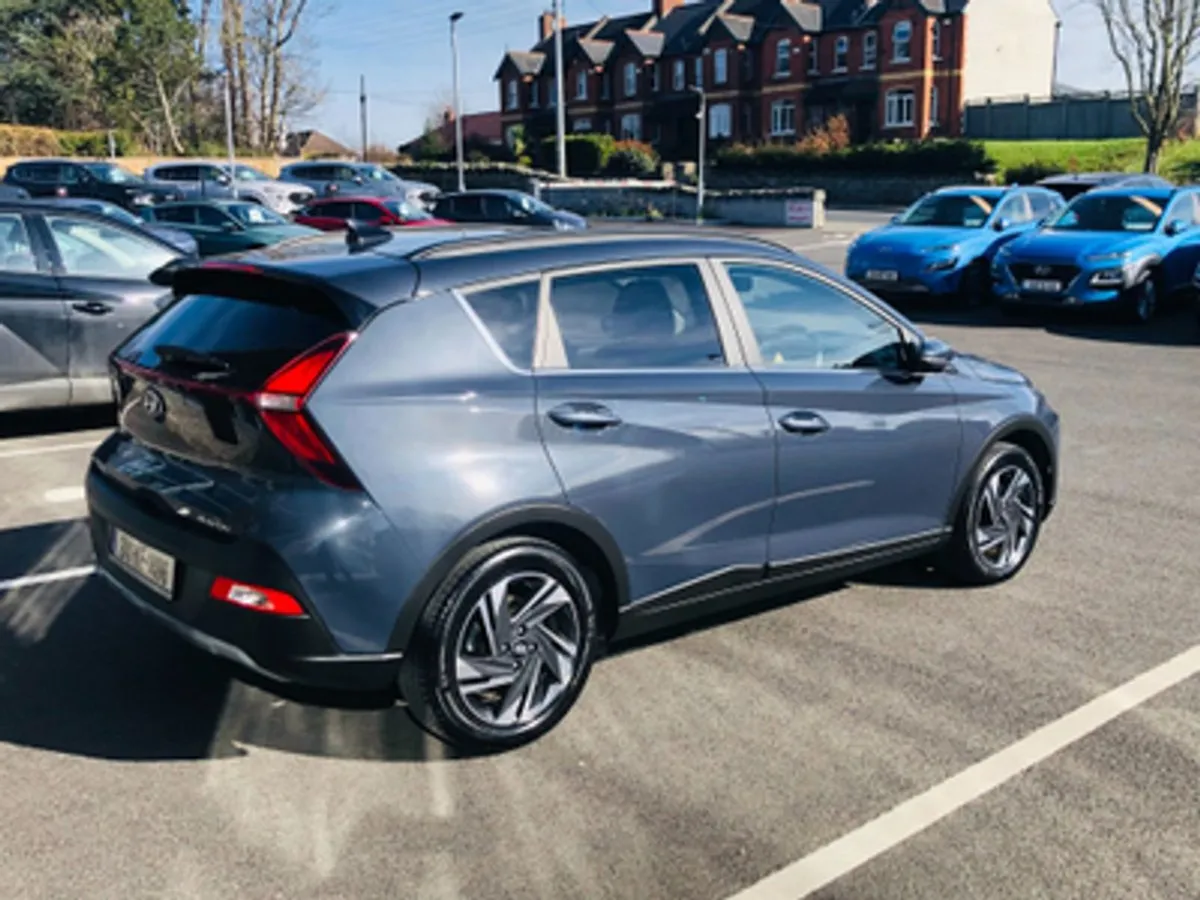 Hyundai Bayon Executive 1.2 Petrol - Image 2
