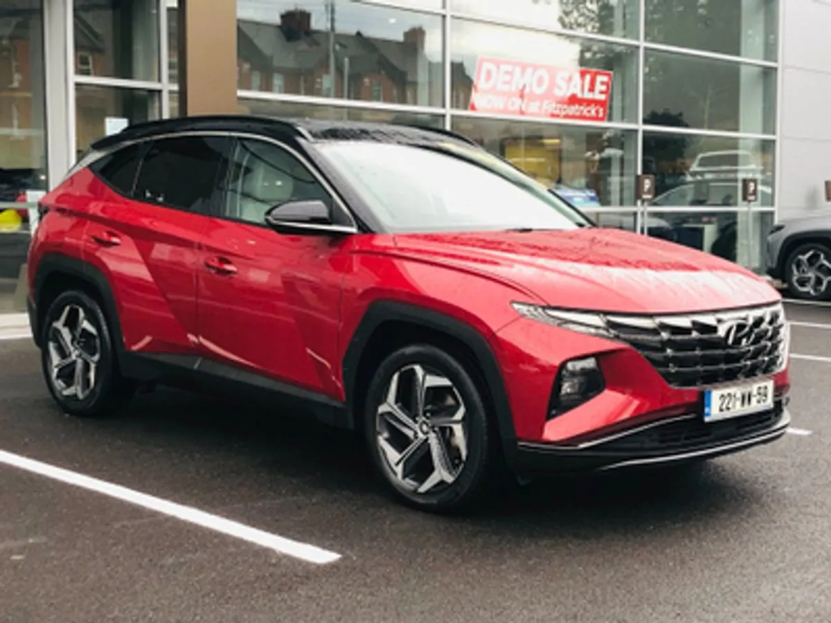 Hyundai Tucson Executive Plus 1.6 Plug-in Hybrid - Image 3