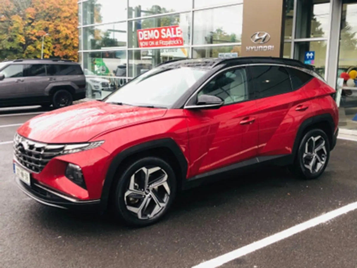 Hyundai Tucson Executive Plus 1.6 Plug-in Hybrid - Image 4