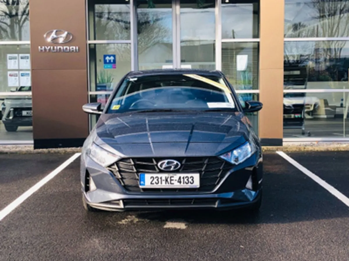 Hyundai i20 Deluxe Plus 1.2 Petrol - Image 3