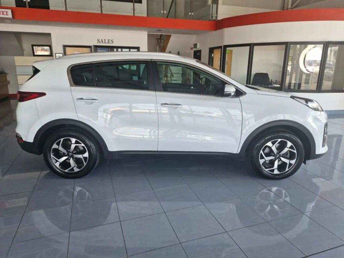 Kia Sportage K3 5DR - Image 2