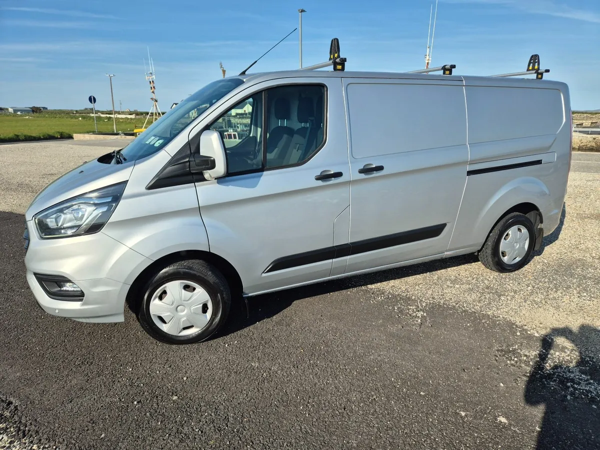 Ford Transit Custom 2018 - LWB - 300 Trend 130PS - Image 4