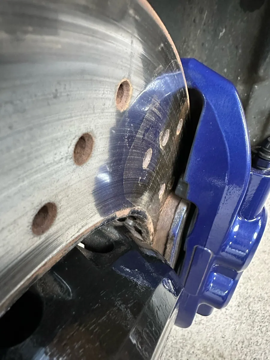 BMW f80 m3 discs and calipers - Image 2