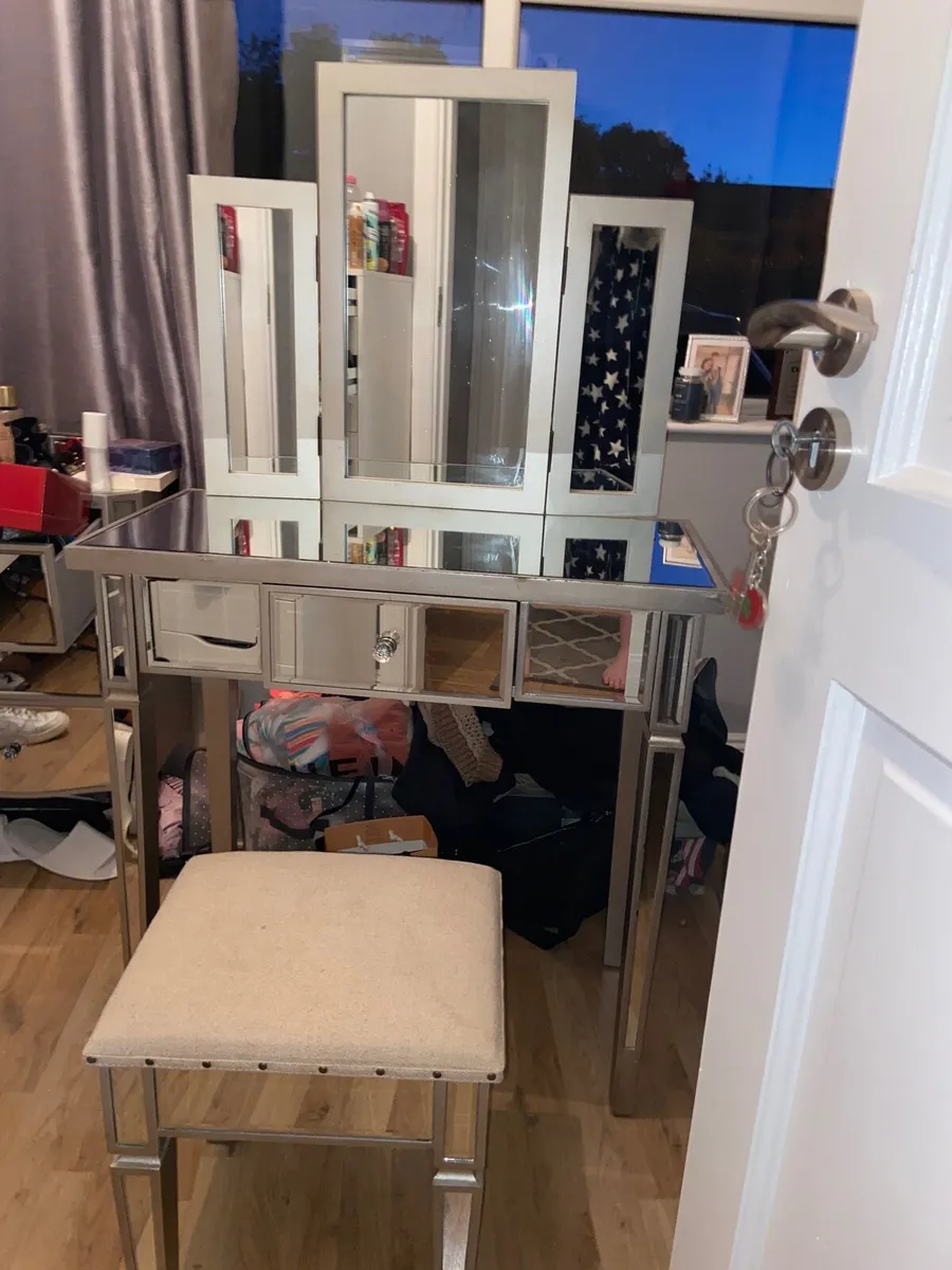 Mirrored Bedroom Vanity and Stool - Image 1