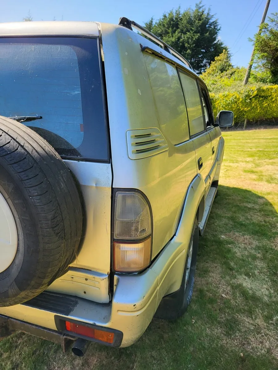 Toyota landcruiser 2000 - Image 2