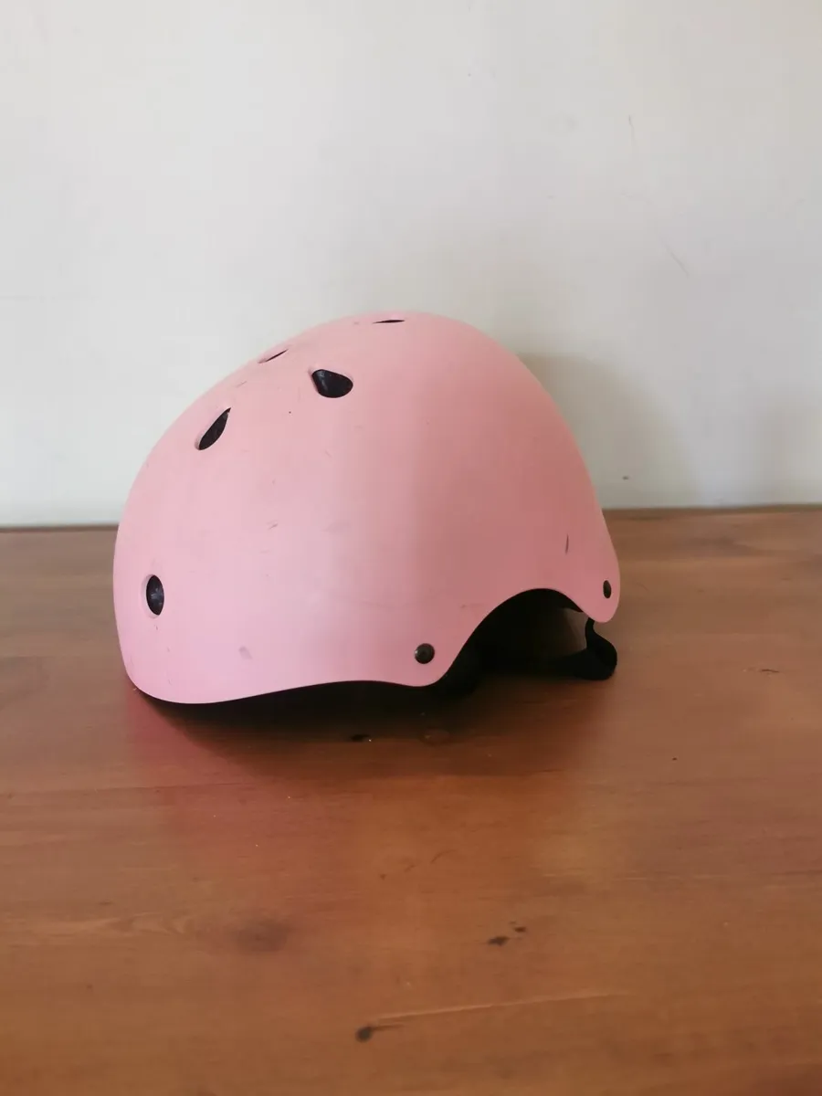 Children's Universal Helmet - Image 1