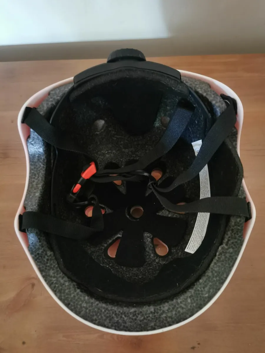 Children's Universal Helmet - Image 3