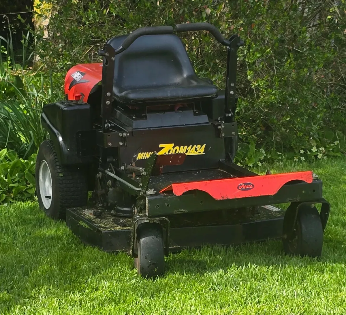 Kawasaki zero turn - Image 1