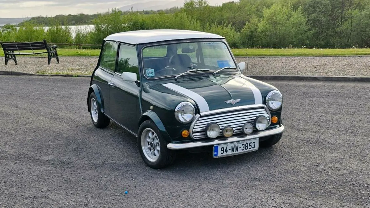 Austin Mini Cooper 1.3 - Image 1