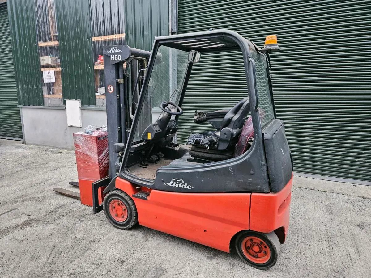 Linde electric 2 ton forklift - Image 2