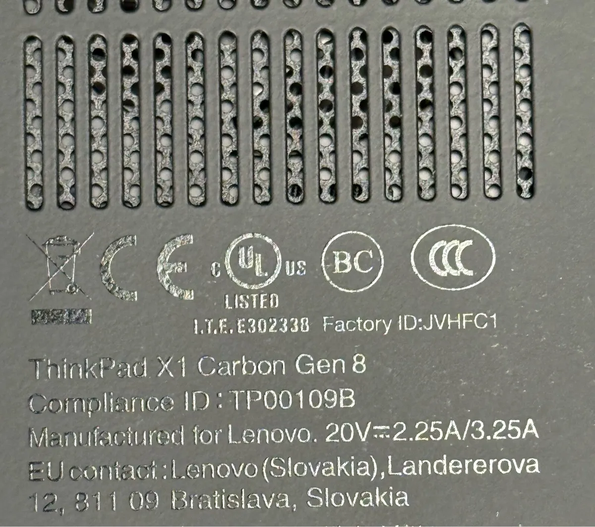 Lenovo X1 Carbon laptop - Image 4