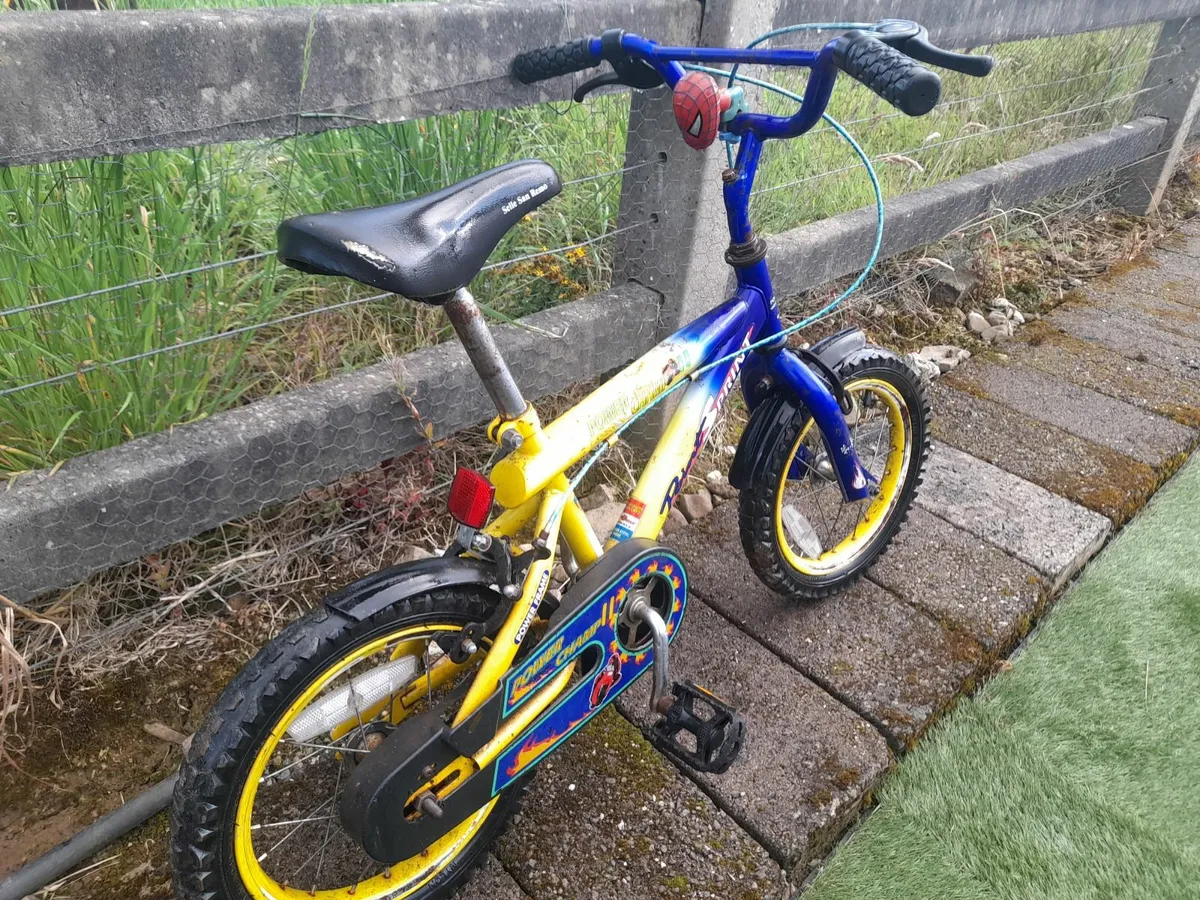 Boys bike - Image 1