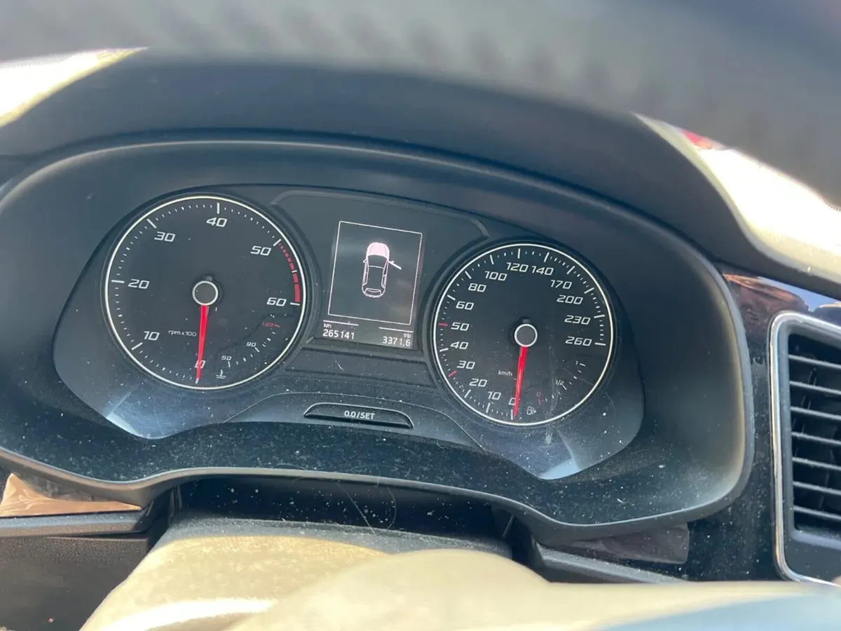 2015 Seat Leon 1.6 Diesel - Image 3