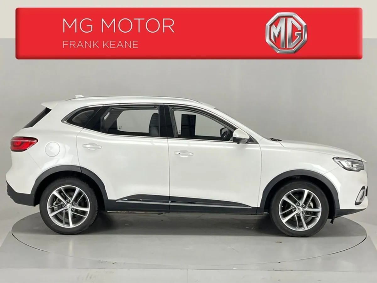 MG HS HSE Phev Exclusive digital Dash touchscreen - Image 2
