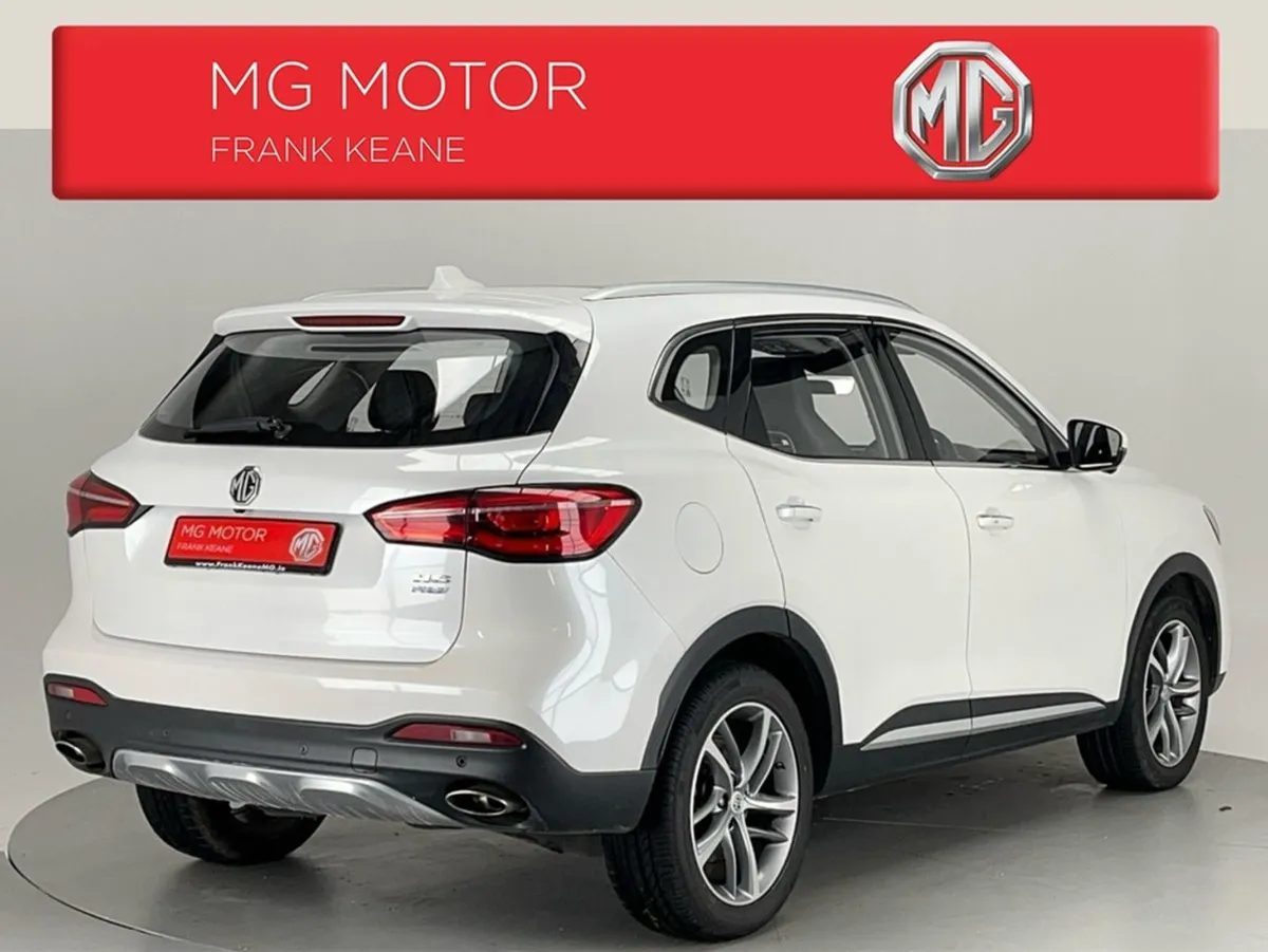 MG HS HSE Phev Exclusive digital Dash touchscreen - Image 4