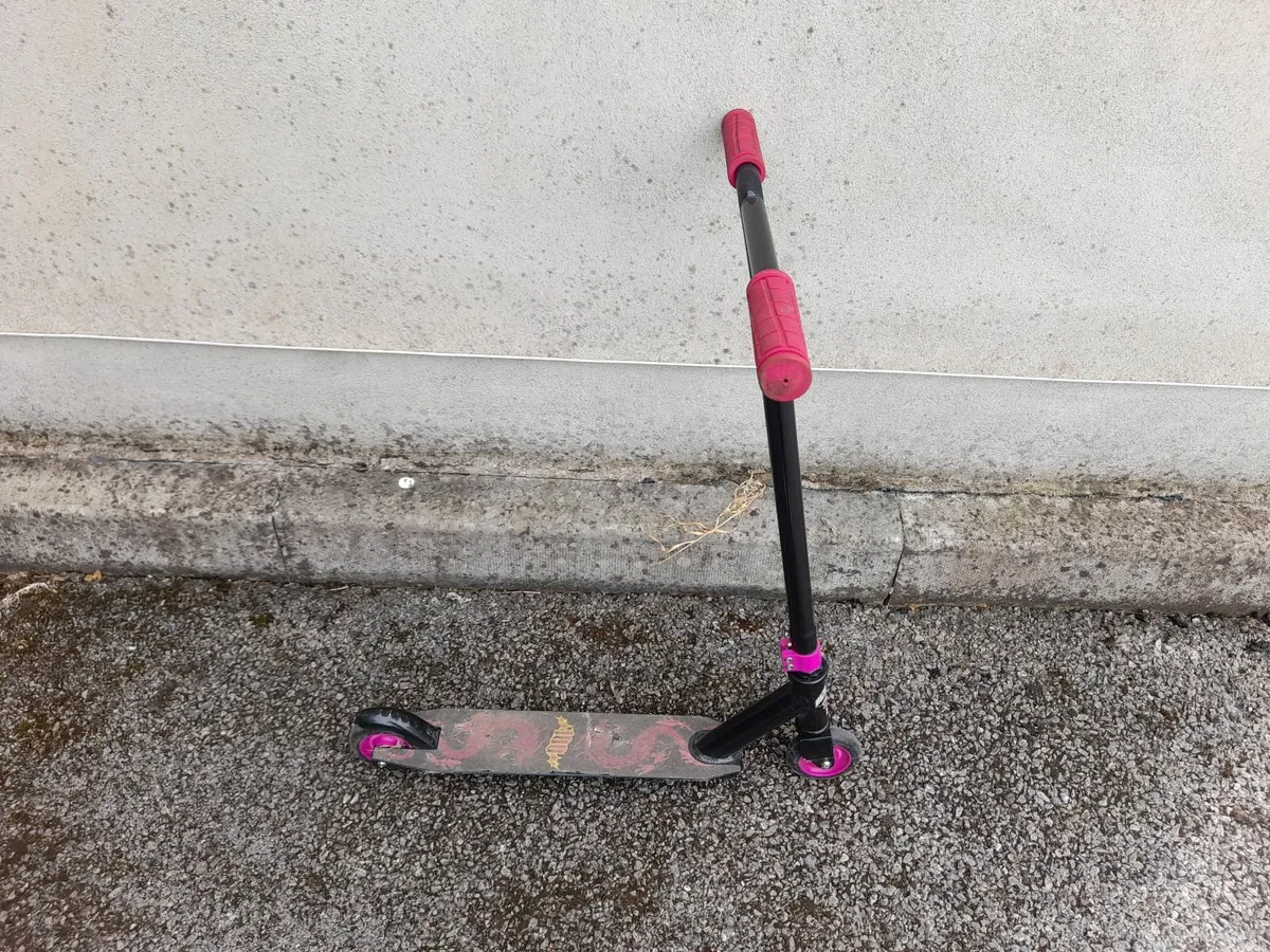 Scooter - Image 1