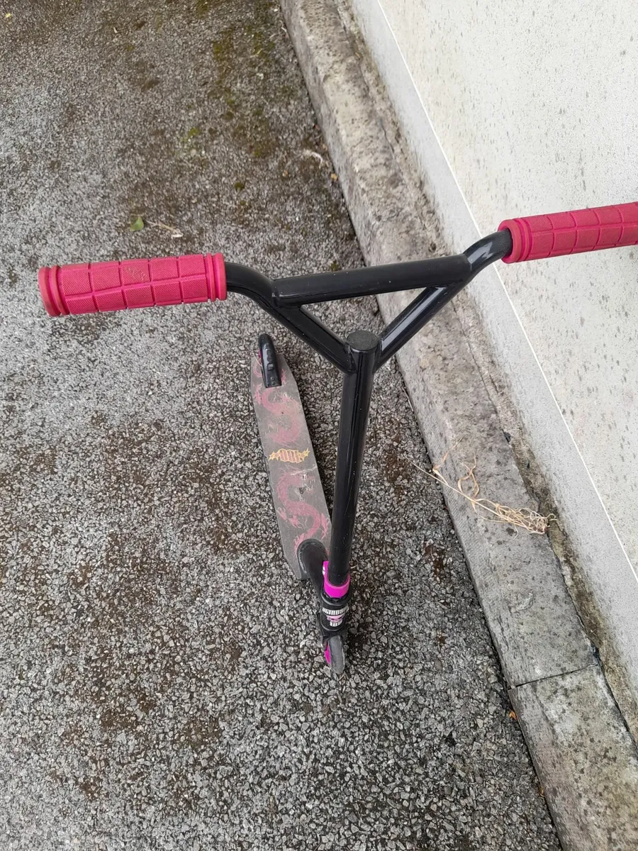 Scooter - Image 2