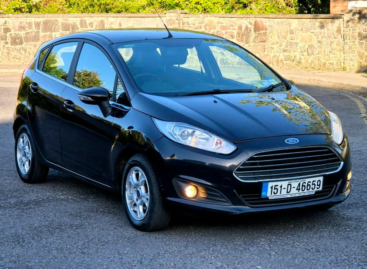 2015 Ford Fiesta - Image 1