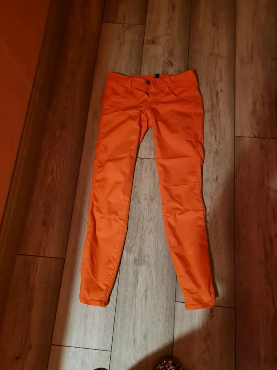 Clothes - Image 3