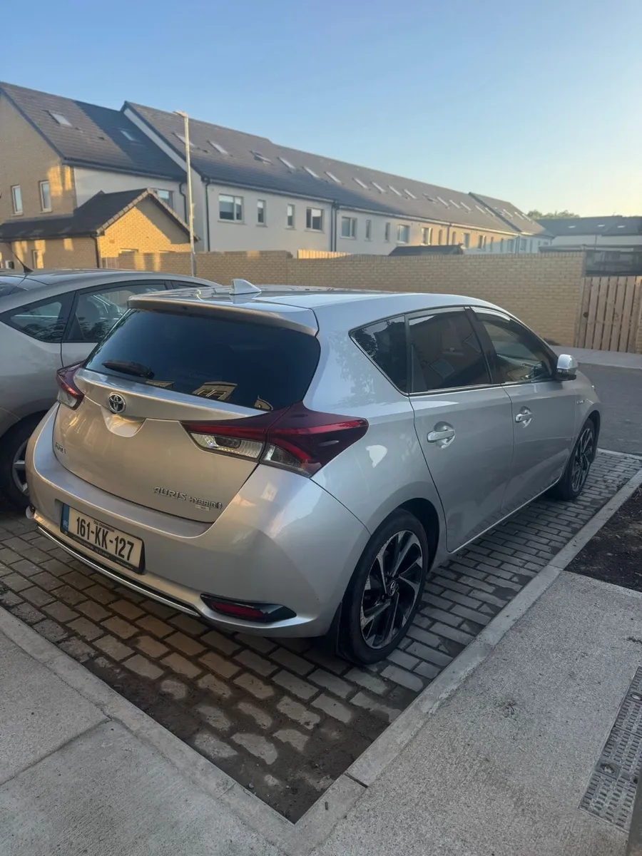 Toyota auris 161 SOL spec - Image 1