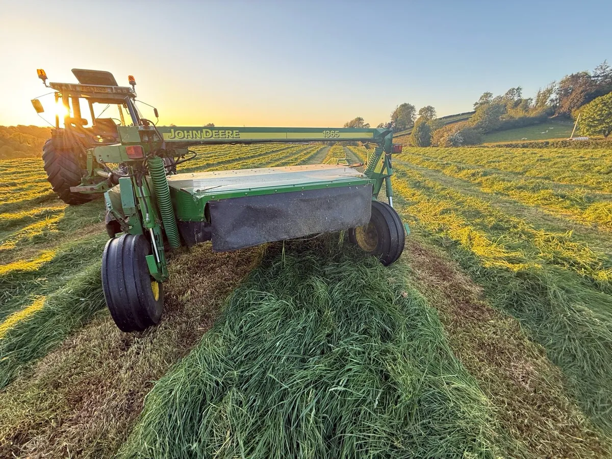 John Deere 1365 mowe - Image 4