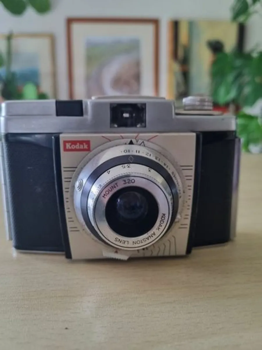 Kodak Colorsnap 35 Film Camera - Image 2