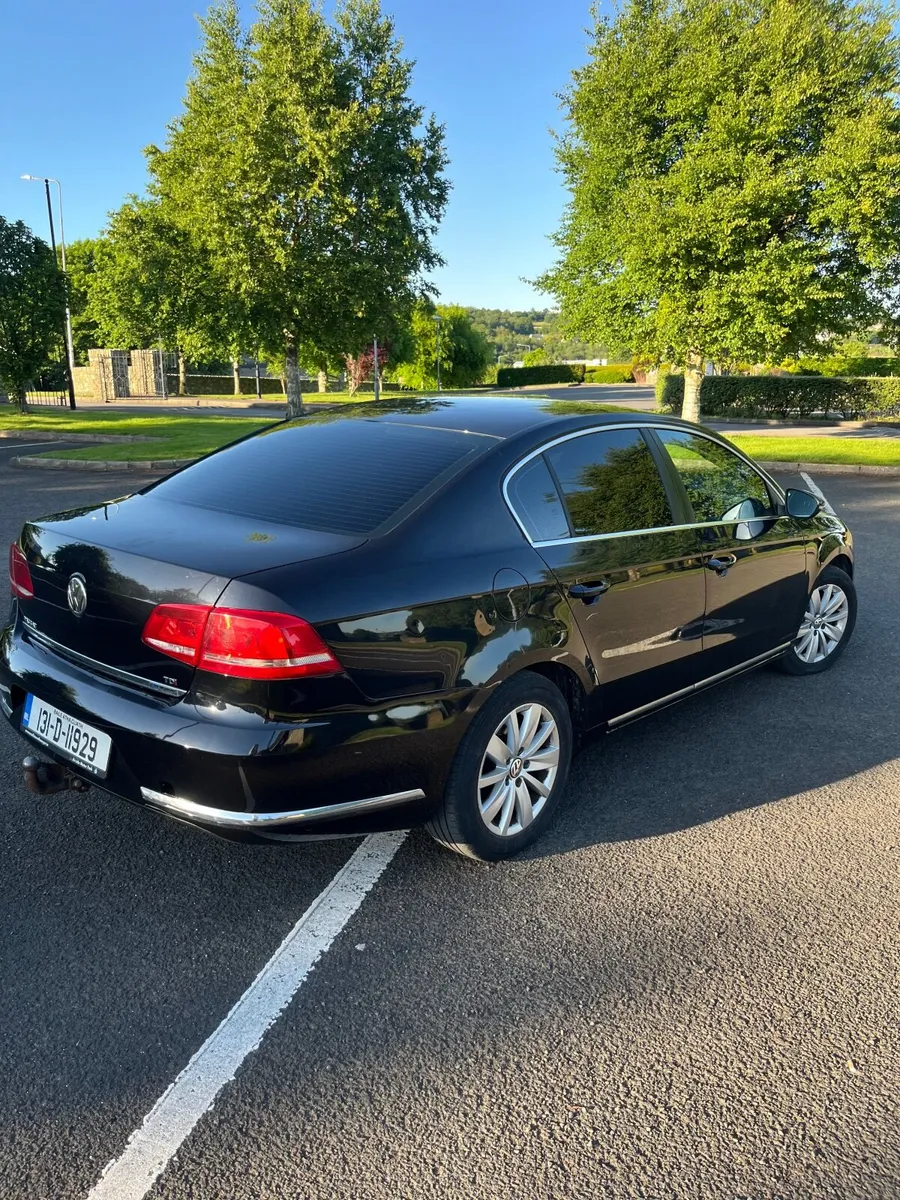 Volkswagen Passat 1.6 TDI Highline Bluemotion 10 - Image 2