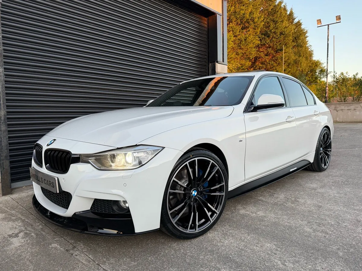 2015 BMW 320d M Sport Auto S/Roof - Image 1