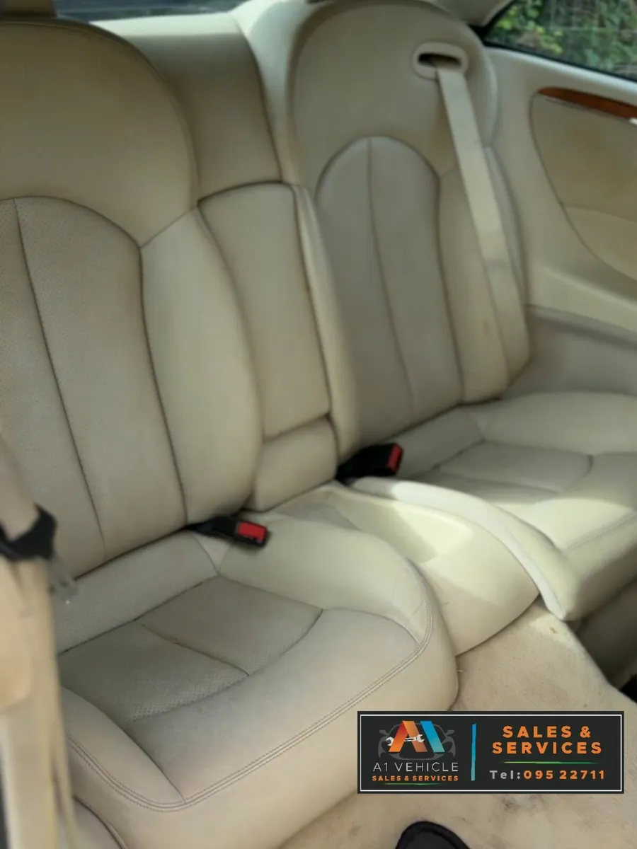 Mercedes-Benz CLK 2004 - Image 4