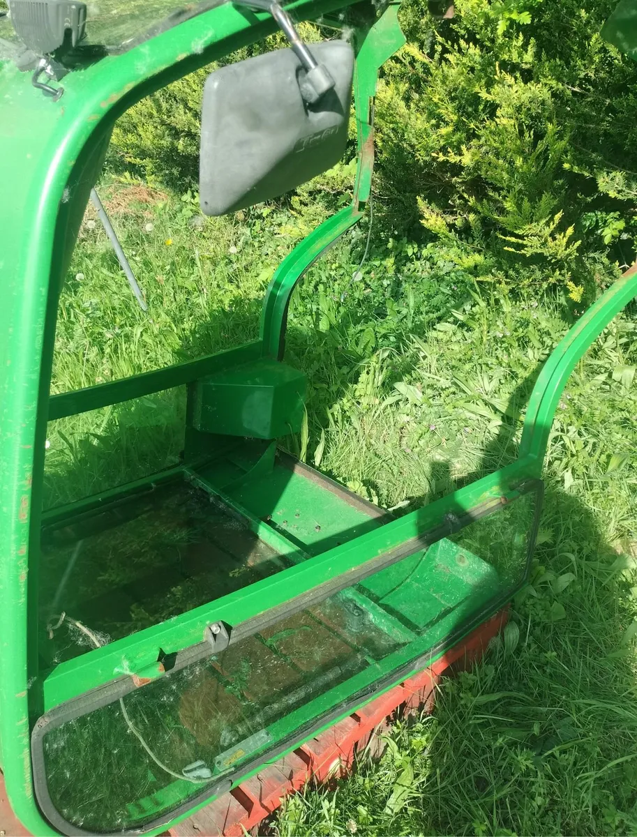 Mauser Tractor Cab suit John Deere tractor etc - Image 3