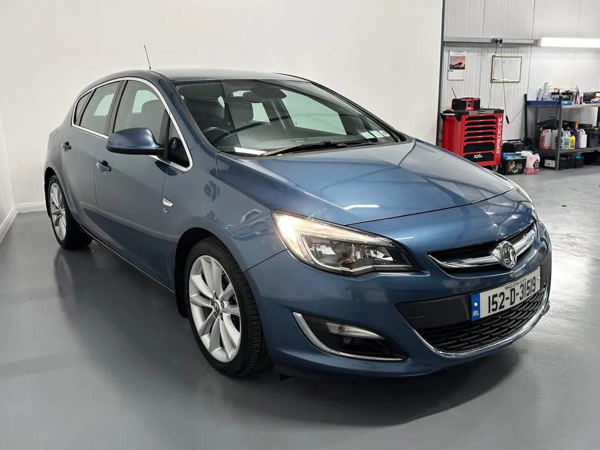 2015 Vauxhall Astra 1.6 Elite - Image 4