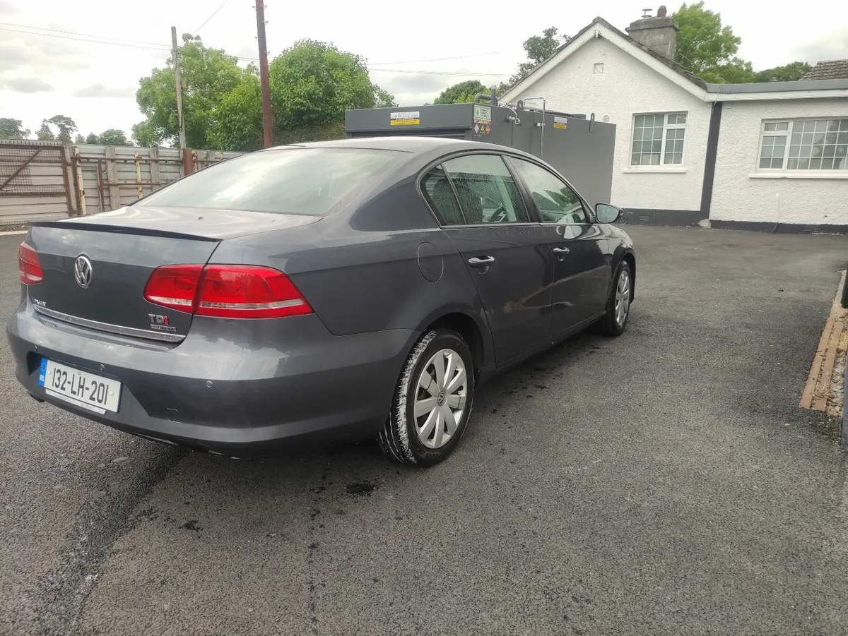 Volkswagen Passat B7 - Image 4