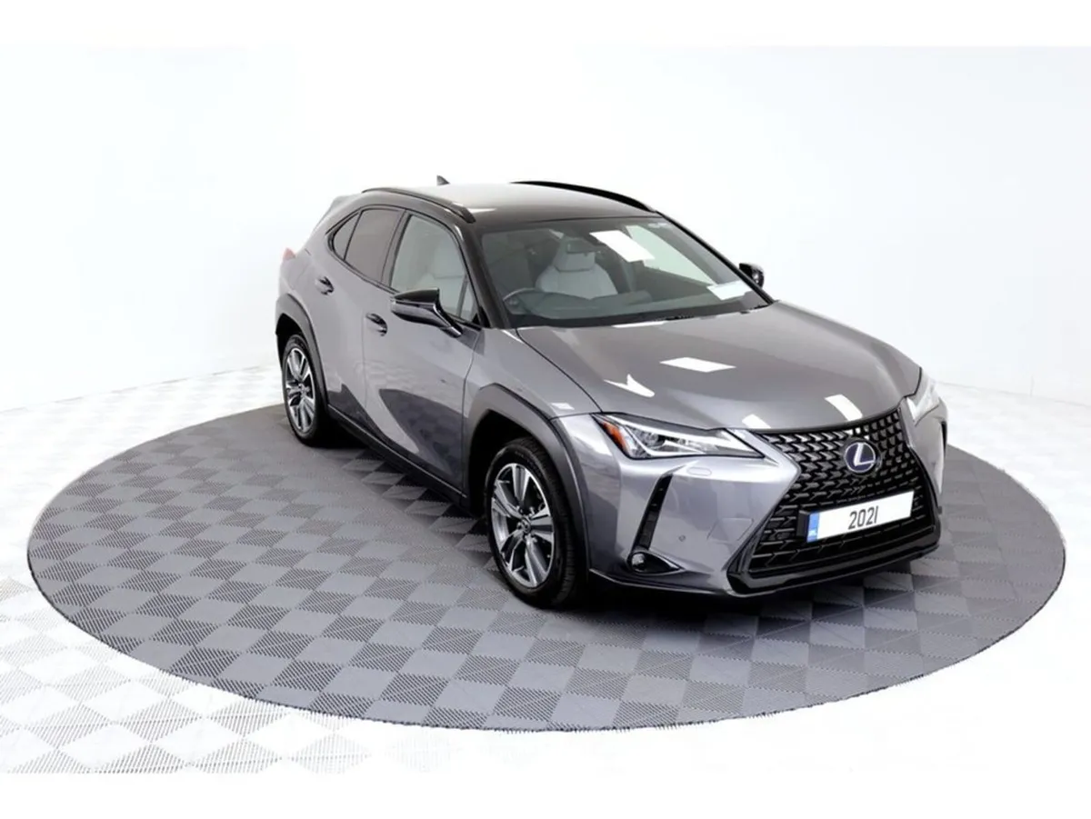 Lexus UX 300e 300E 54.3kwh 205HP - Image 1