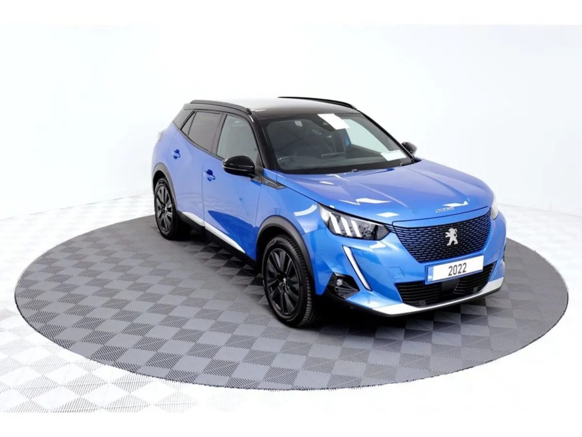 Peugeot 2008 GT Premium 50kwh 136HP - Image 1