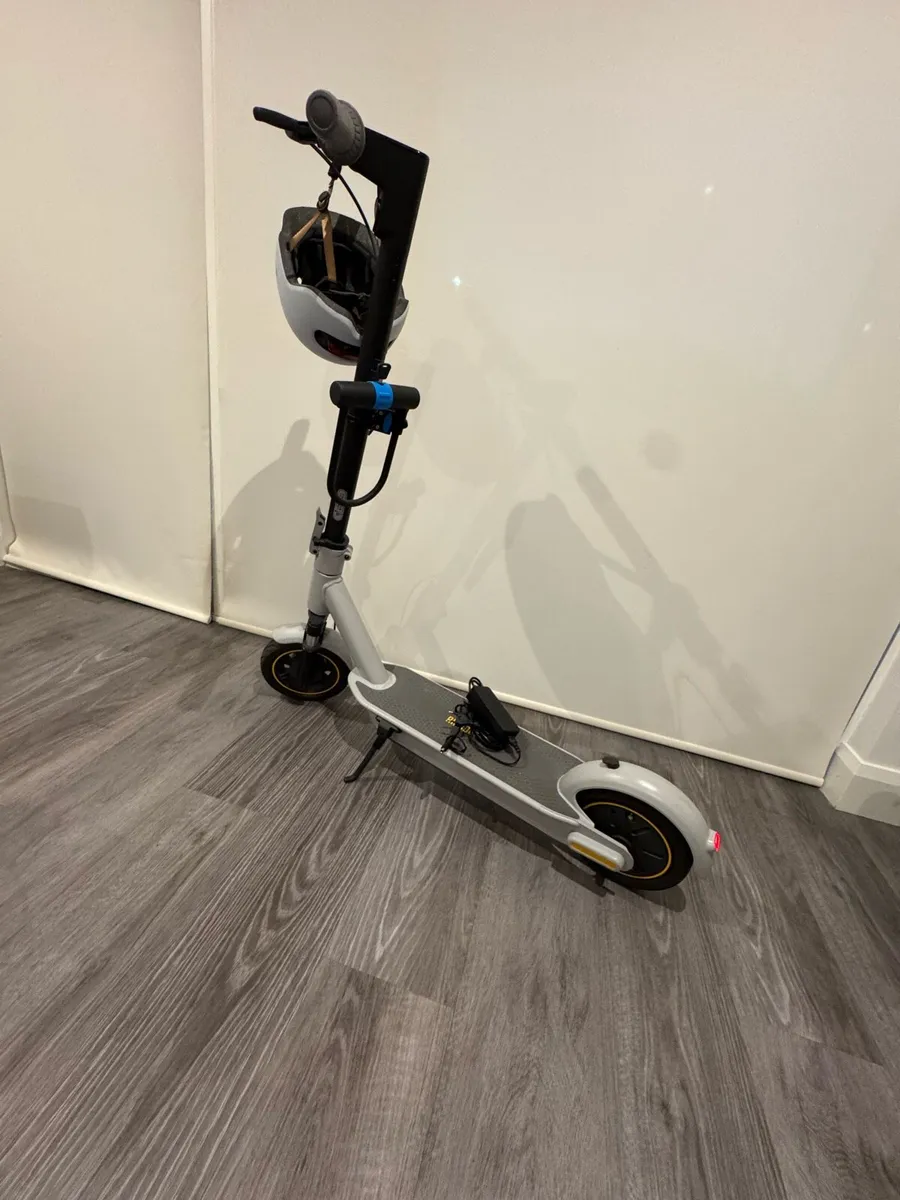 Ninebot Max - Image 2