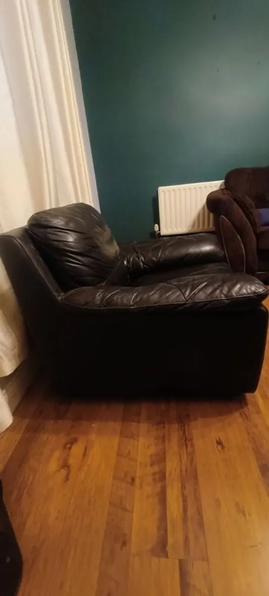 Arm chair set - Image 1