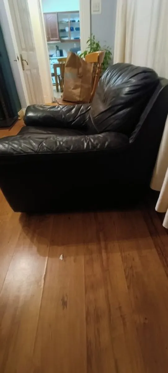 Arm chair set - Image 2