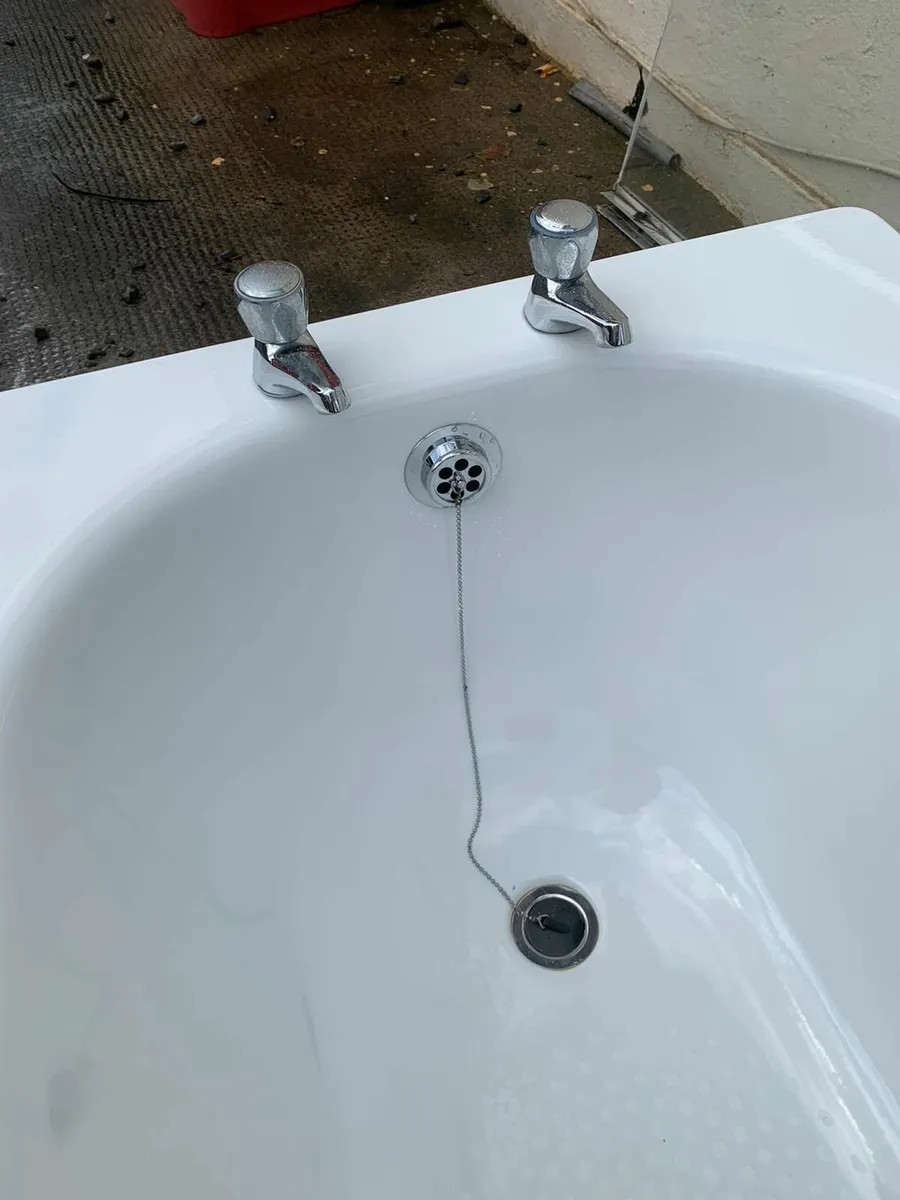 Bath - Image 2