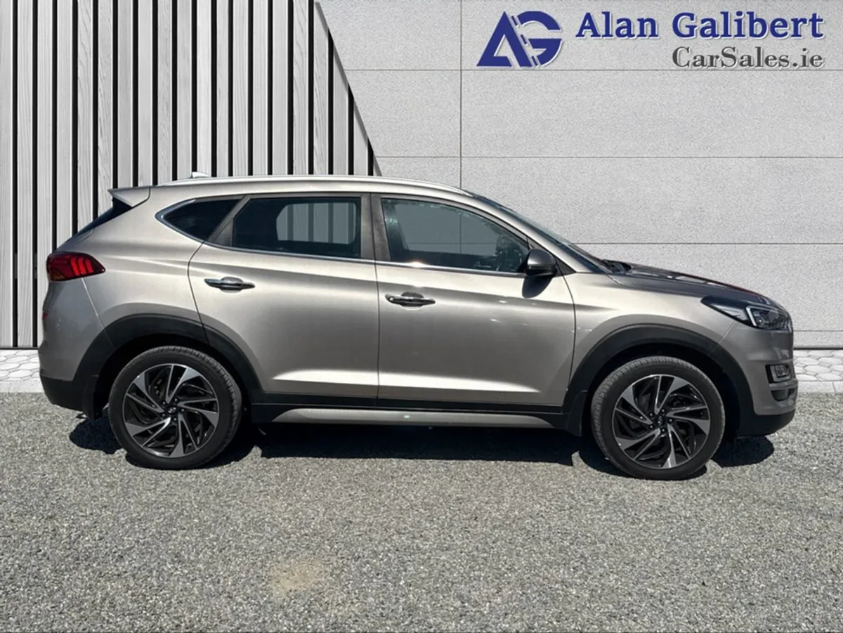 Hyundai Tucson Executive Plus 1.6 Diesel 4WD - Image 3