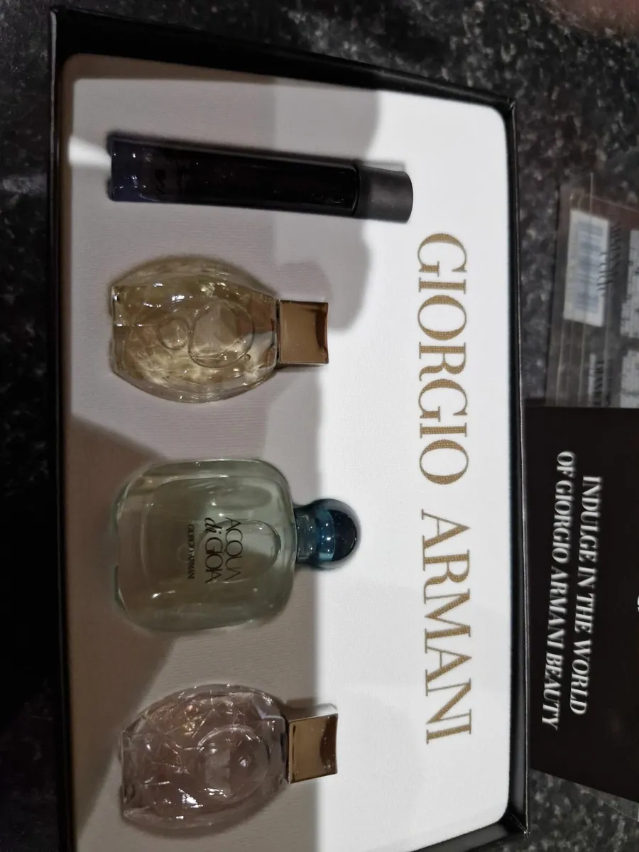 Georgia Armani Luxury Fragrance collection for wom - Image 1