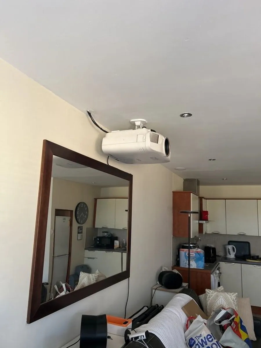 Epson eh-tw7400 - Image 4