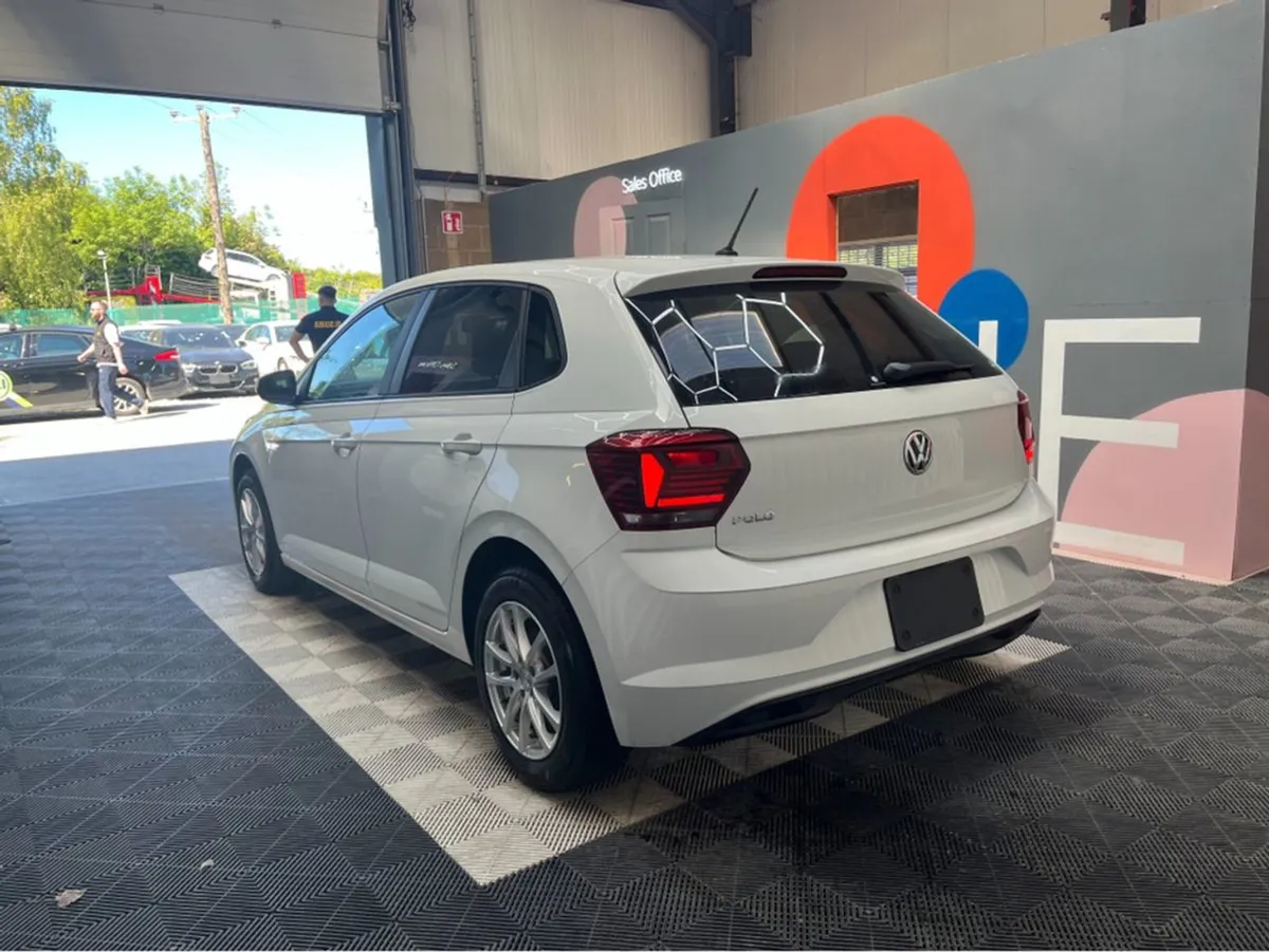 Volkswagen Golf 1.0 TSI Trend Line / 81k KMs / Au - Image 4