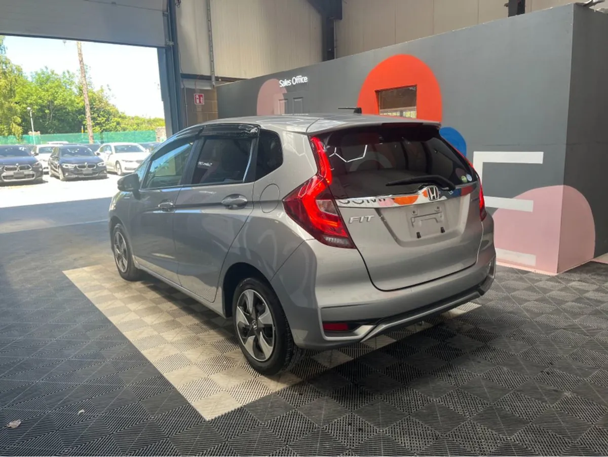 Honda Fit 1.5 Hyrbid / 101k KMs / Automatic - Image 4