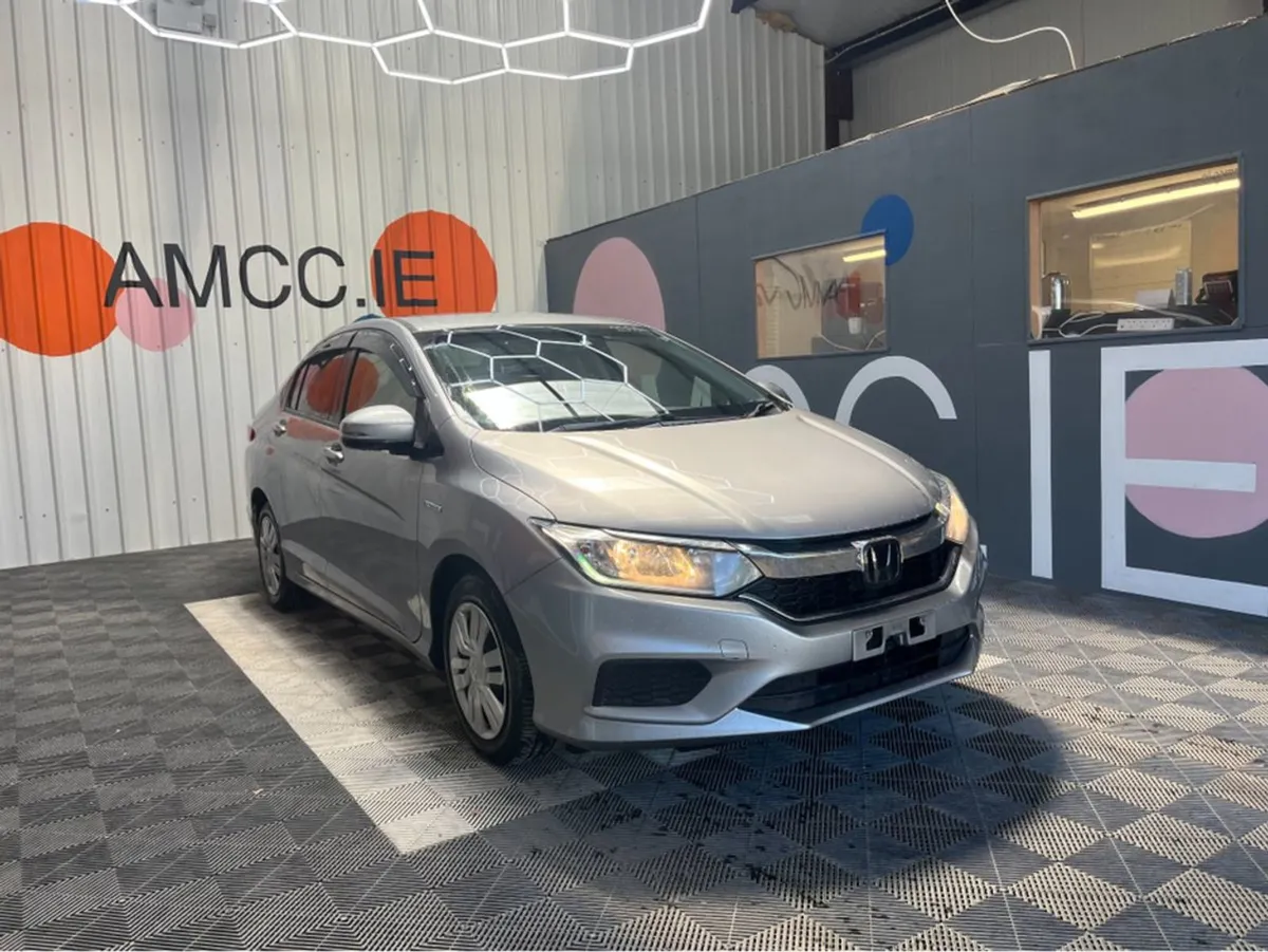 Honda Grace 1.5 Hybrid / 88k KMs / Adaptive Cruis - Image 1