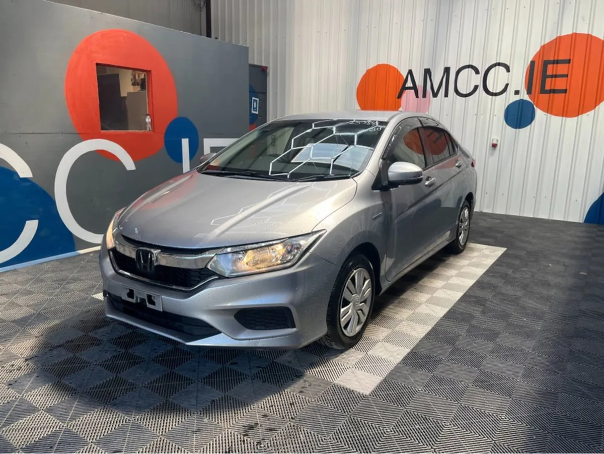 Honda Grace 1.5 Hybrid / 88k KMs / Adaptive Cruis - Image 3