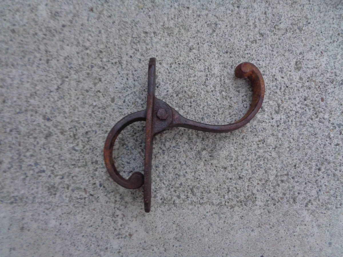 Vintage Metal Door Handles x 6 for Sale - Image 4