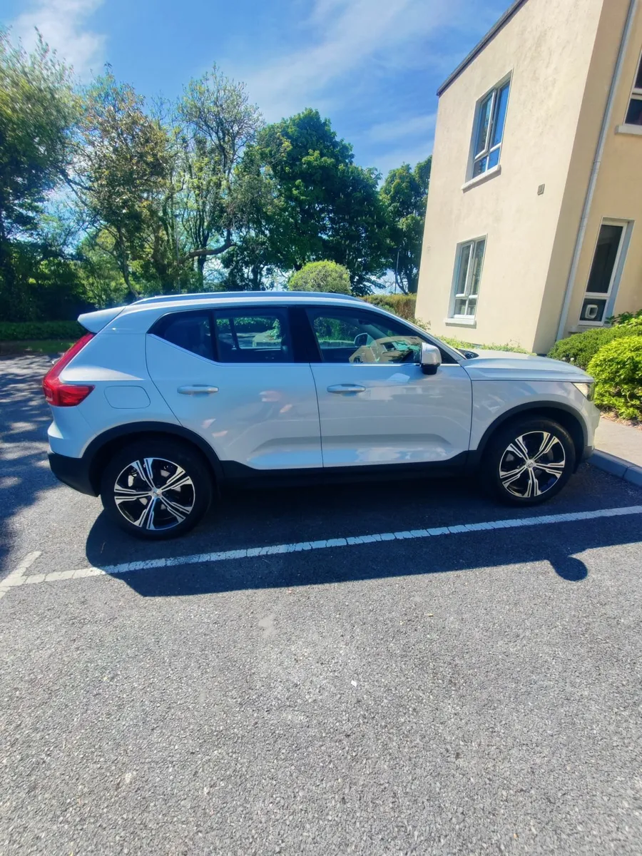 Volvo XC40 2022 - Image 4
