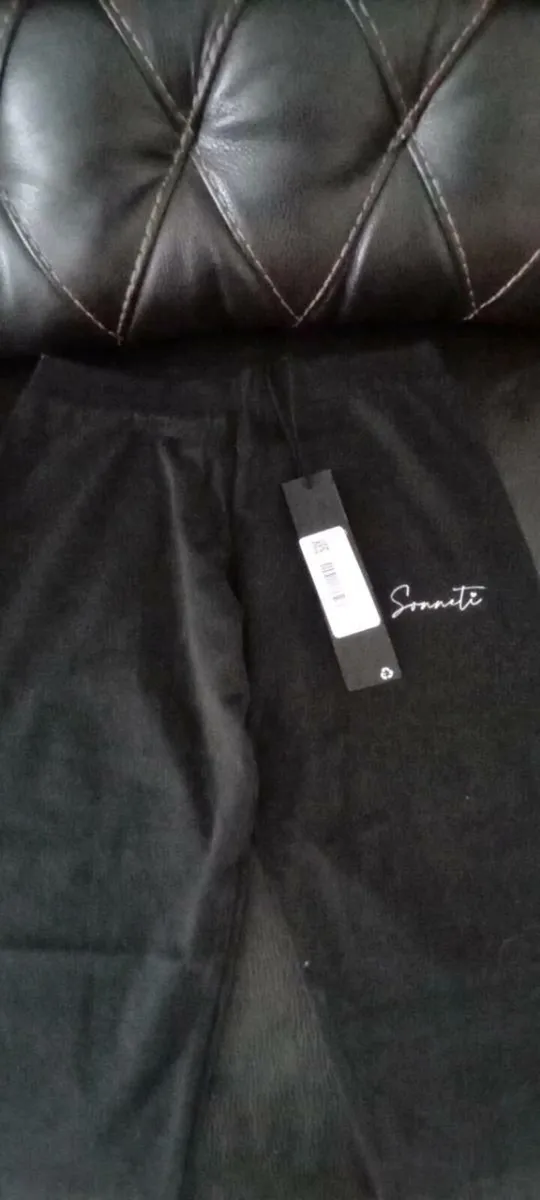 Girls Sports Leggings NEW 12-13YRS - Image 3