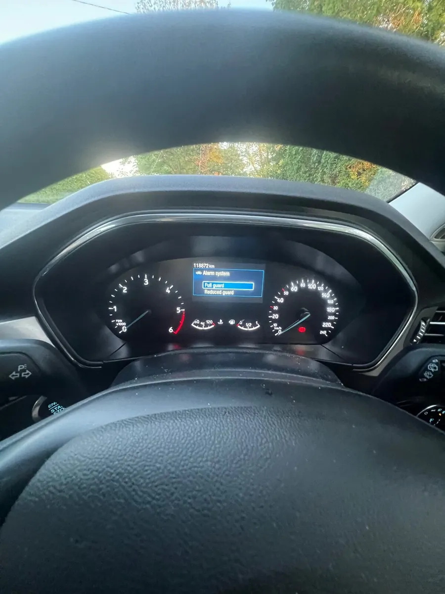 Ford Focus 2021 - Image 4